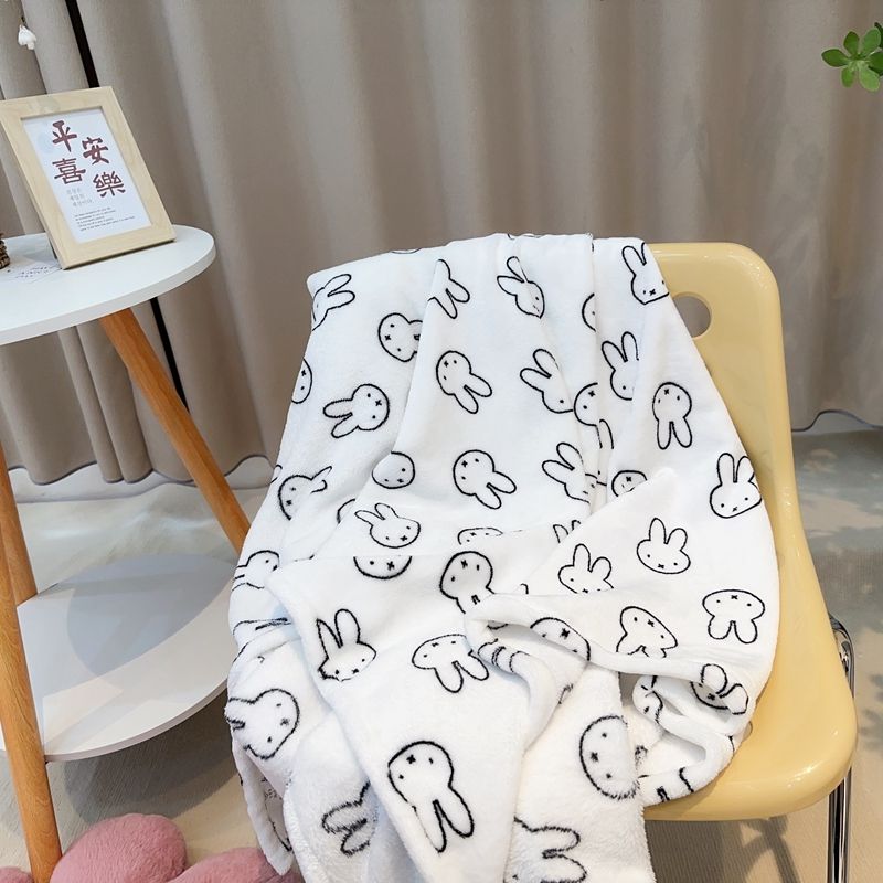 Kawaii Miffy Decke aus Flanell – Home Textiles Blanket Bewertung und Preis