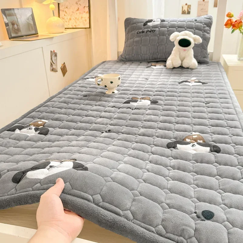 Warme Bettmatratze mit Cartoon – Home Textiles Super Soft Bewertung und Preis